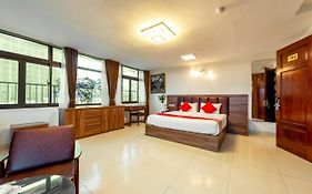 Westlake Tay Ho Hotel 696 Lạc Long Quân